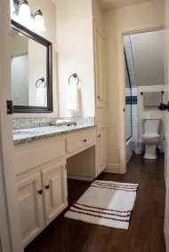 Beautifully remodeled Boerne Charm home located minutes from downtown - Image 4
