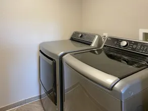 Cozy newly remodeled CasitaNM 3 bedroom 2 bath - Image 2