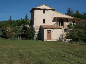 MEUBLE 4 ETOILES, PISCINE, 3000 M2 DE TERRAIN, 2-4 PERS, APT, LUBERON - Image 5