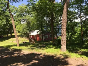 NYT til VRBO! Ultimative flugt på den smukke Stuart Lake. 5 hektar, meget privat! - Image 3
