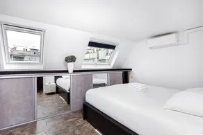 Duplex central Paris and 360 ° views of the city rooftops and monuments - Image 5