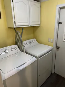 Cozy 3br 2 ba WD WiFi Fire Pit - Image 2