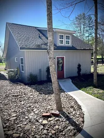 Guest Cottage with a BoHo Vibe - Image 4