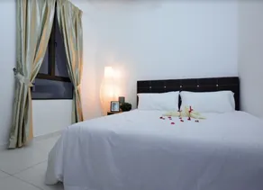 Deluxe 3BR Cosy Stay @ The Heights - Image 2
