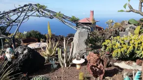 Vacation home with magnificent sea views in a wonderfully quiet location - Image 4