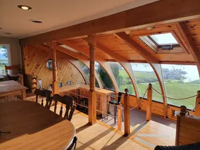 STUNNING WINE COUNTRY LAKE HOUSE, NICEST ON OWASCO LAKE - Image 5