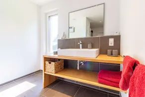 Ferienwohnung \"seeblick\", 91qm, 2 Schlafräume, max 4 Personen - Image 3