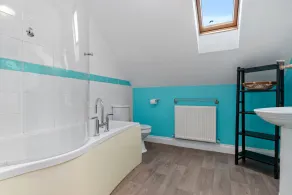 A Family Home Near Estuary & Llansteffan Castle - Image 2