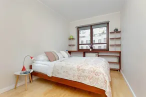 Spacious Apartment | Parking | Workspace - Image 4