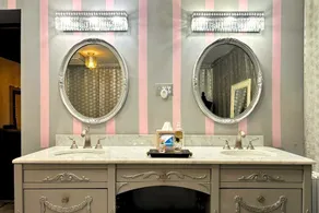 Romantic Suite 500 sq ft. of privacy - Image 5