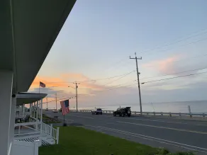 Ocean Front With Panoramic Views - Walk to the Beach and Town! - Image 2