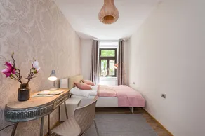 Royal Vega Apartment **** - Image 5