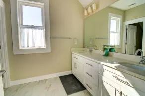 Experience un-obstructed ocean views in this spacious 4-bedroom home, Big Blue, perfect for families - Image 3