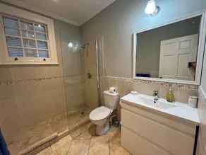 Ashanti 1, splendido appartamento con 3 camere da letto sulla costa di platino delle Barbados. - Image 2