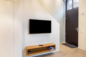 Premium Apartment 'Fässle' with Private Terrace, Shared Garden and Wi-Fi - Image 2