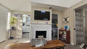 Charming Cottage Steps to Pine Point Bch - 1 mile OOB outside Scarborough w/ AC - Image 4
