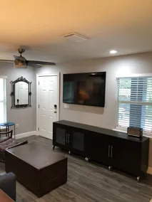 Amazing Five-Star Luxury Thornton Park two Bedroom Apt - close to Kia Center. - Image 2