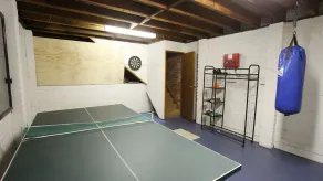 Blenheim Beach House - 3 mins from the door and the sands are between your toes - Image 2