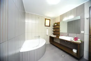 Villa Orsalia - Image 3