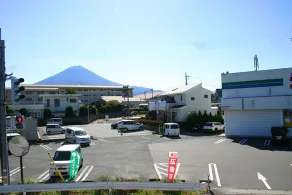 Samurise Retro - Image 2