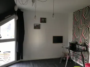 Strandhus med opvarmet pool, strande og butikker til fods. - Image 3