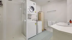 Razorback Fifteen - Central Jindabyne Apartment - Image 2