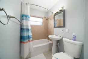 Oasis w/ 4 bedroom 4 bathroom Wilton Manors - Private Pool Near Wilton Drive - Image 4