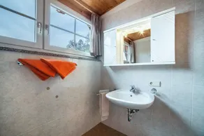 Ferienwohnung \"Lingerhof - Arnika\" mit Bergblick, Balkon und WLAN - Image 2