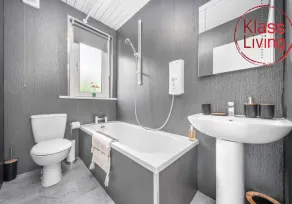 Modern 2 bedroom apartment with parking and wifi. - Image 2