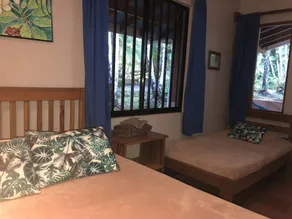 Casa Riviera- Walk to surf, tropical gardens, river access - Image 5