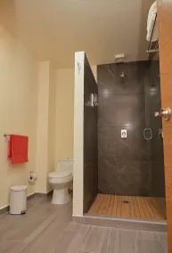 DECORATED AND EQUIPPED TO HAVE THE BEST REVIEW - Image 3