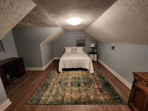 Spacious Family Farmhouse - Image 5