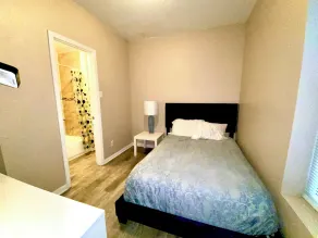 Downtown Hobart Cozy 1 Bedroom - Image 4