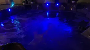 KIDS LOVE ME!  Neon 5 Waterfall Heated Pool, HOT TUB, Putting Greens & Fire Pit - Image 3
