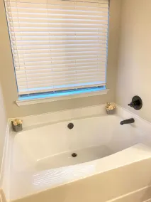 **COZY New Home/Near AIRPORT/Quiet Neighborhood/Free Parking  - Image 3