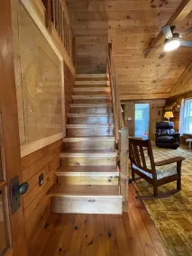 Quaint Retro Ash Cove Cottage - Image 2