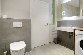 Appartamento \"SeeArt-Apartment No 86\" con vista lago, piscina e Wi-Fi - Image 5
