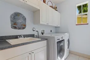 Entire house in historic Flamingo Park, West Palm Beach. Dog friendly. Quiet.  - Image 4