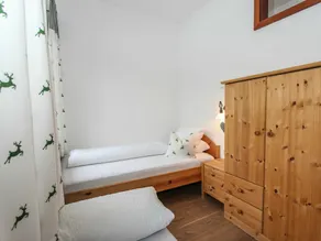 Cosy apartment for 5 guests with WIFI, TV, terrace and pets allowed - Image 5