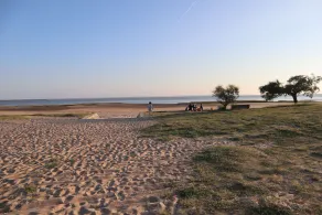 Family home 200m from the lake - Taussat - Image 4