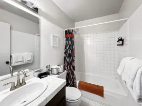 Pet-friendly, central heat, shuffle board and EV charger! - Image 5