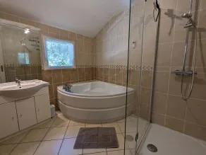 Charming Country House between Paris & Orléans with Private Garden and Modern Amenities - Image 3
