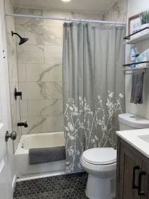 Newly updated 2 bedroom/bath condo close to 3 ski areas - Image 5
