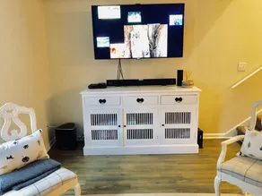 Mt charmant Maison de ville agréable - animaux de compagnie acceptés avec parking et WiFi gratuit - Image 3