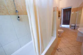 Holiday apartment near the sea with air conditioning - Image 2