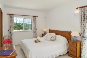 Elegant Family Villa, A/C, Private Pool, Landscaped Garden, Sea Views - 15mins walk to Santa Barbara - Image 5