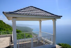 Sea Coast Inn & Suites - Image 3