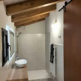 Centennial farmhouse with views of the natural area of l'Estany d'Ivars i Vila-sana!!! - Image 5