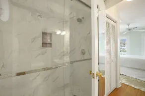 One Bedroom Guest Home in Seaside, 8 Houses to Beach + 2 Adult Bikes! - Image 4