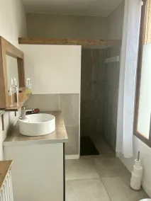 Maison de Ville Avec Jardin Proche du Pont Canal - Image 3